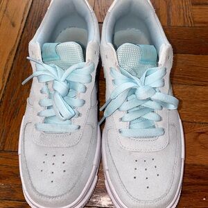 Nike Women's Sneakers - Light Blue and White